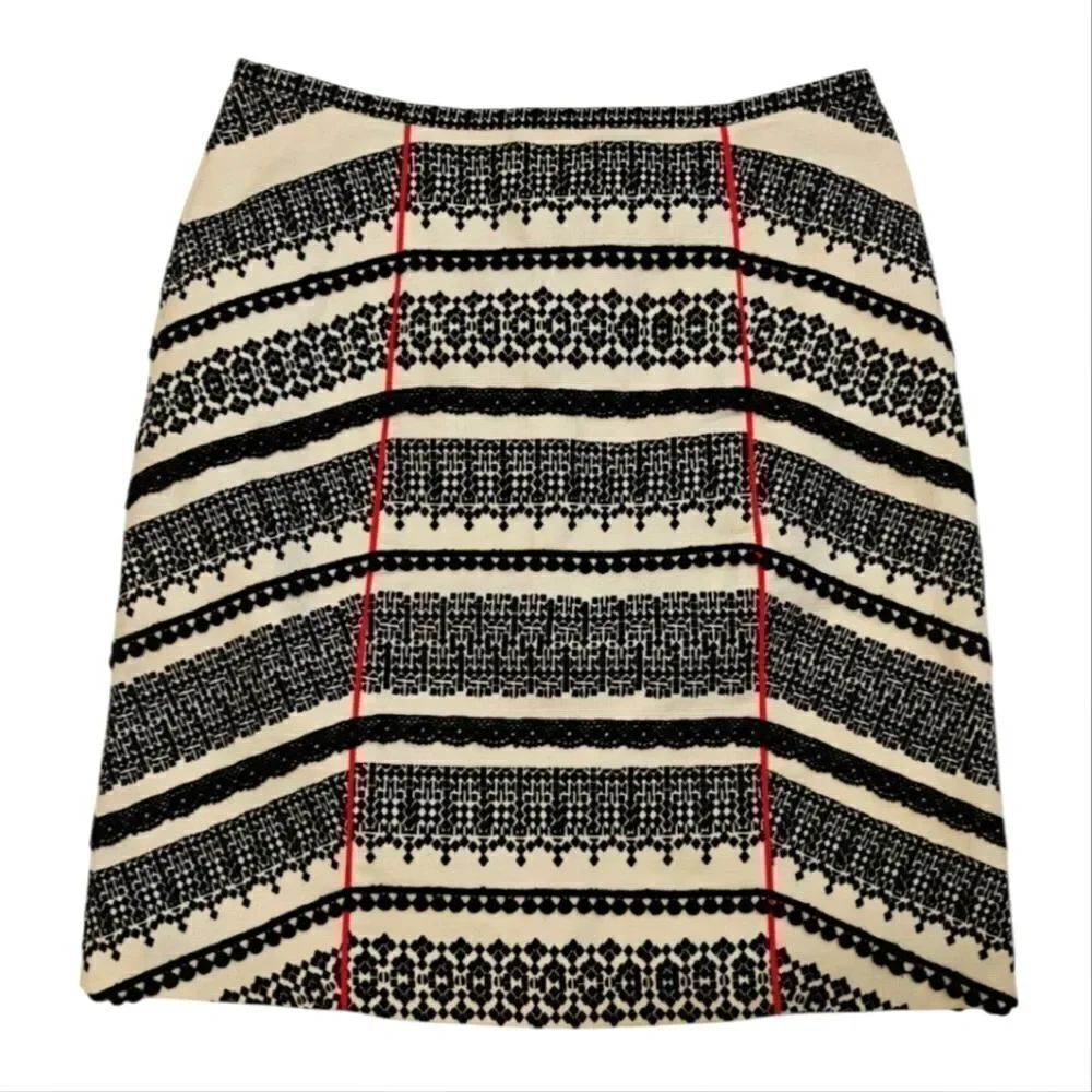 NWOT Anthropologie Tabitha Black and Cream Embellished A-Line Mini Skirt Sz 2